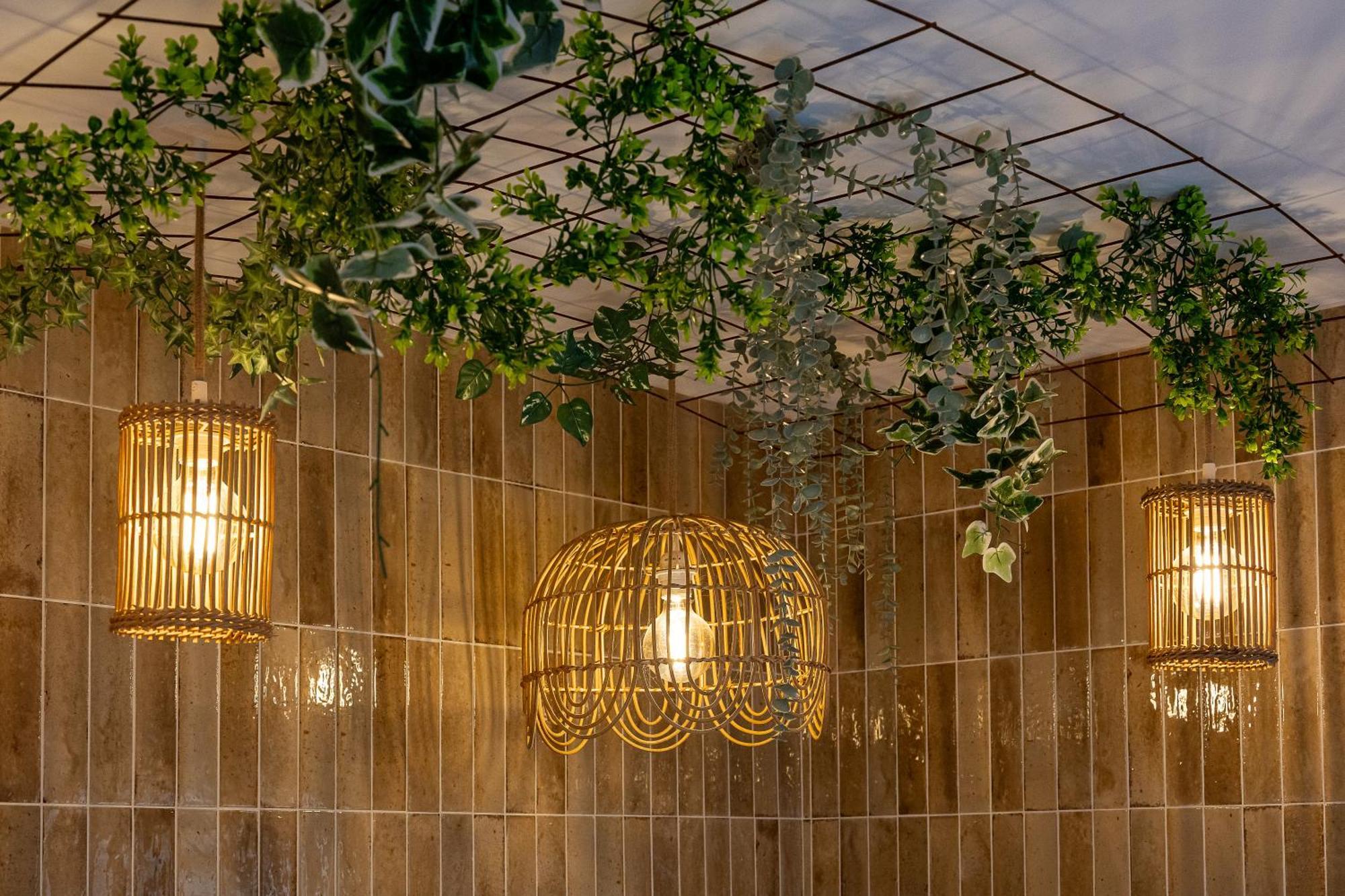 Love Room Suite Bali - Auray En Bretagne Brech エクステリア 写真